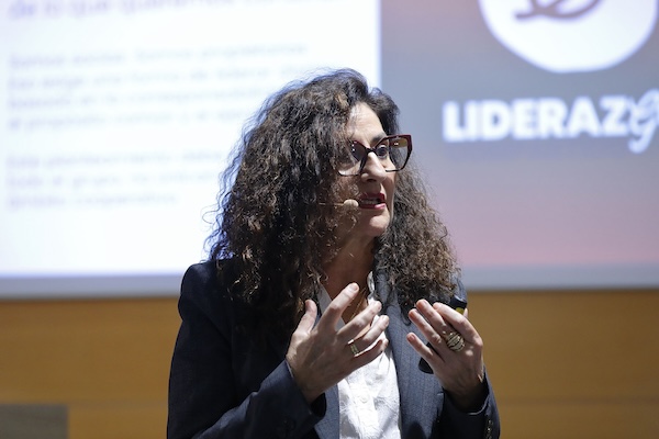 Rosa Carabel